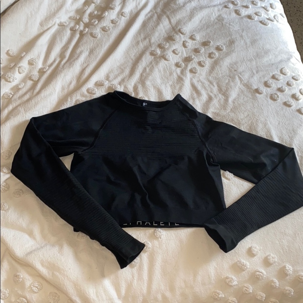 SOLD. Alphalete revival long sleeve crop